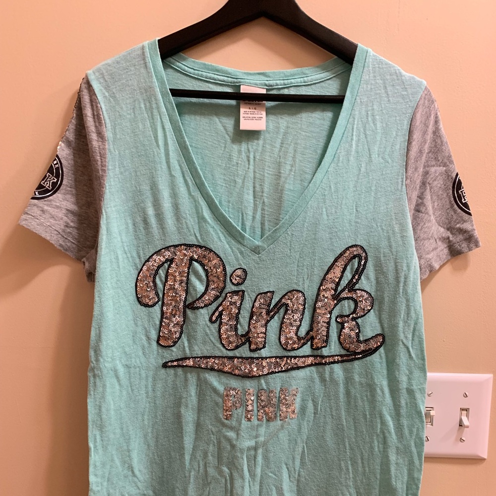 Victoria’s Secret PINK sequin T-shirt - Large